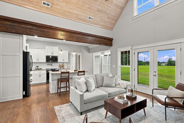 1174 Abiff Rd, Bon Aqua, TN 37025