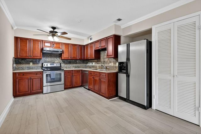 10351 Briar Forest Drive, Houston, TX 77042