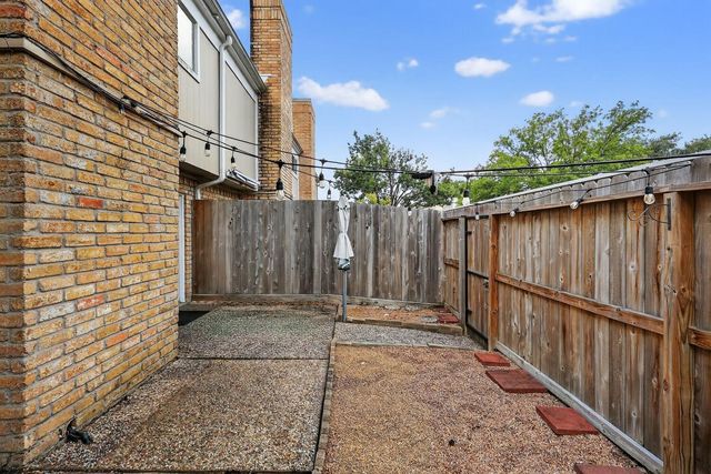 10351 Briar Forest Drive, Houston, TX 77042