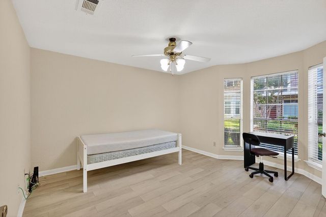 10351 Briar Forest Drive, Houston, TX 77042