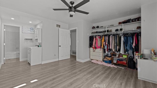 1386 W 8th, Upland, CA 91786