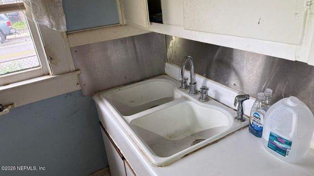 3032 LAURA Street N, Jacksonville, FL 32206