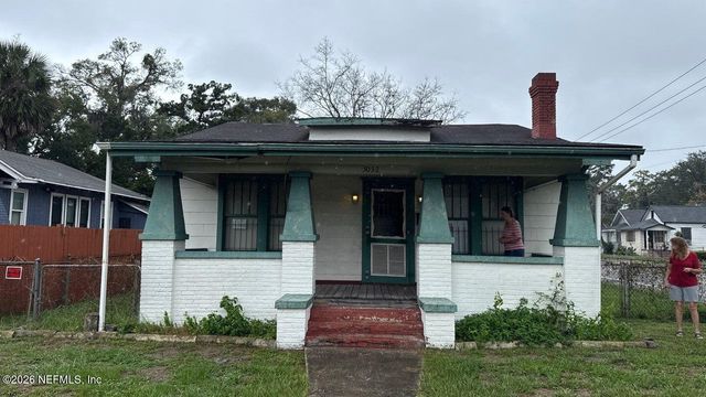 3032 LAURA Street N, Jacksonville, FL 32206