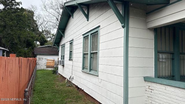 3032 LAURA Street N, Jacksonville, FL 32206