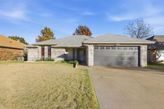 6205 Berlinetta Drive, Arlington, TX 76001