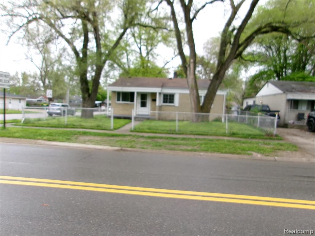 709 Dorset Avenue, Ypsilanti, MI 48198