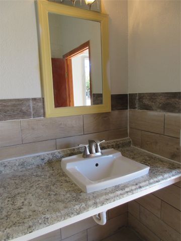 138 Live Oak 1, Marlin, TX 76661