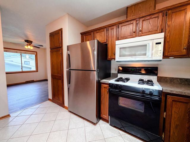18216 Empire Trail, Farmington, MN 55024