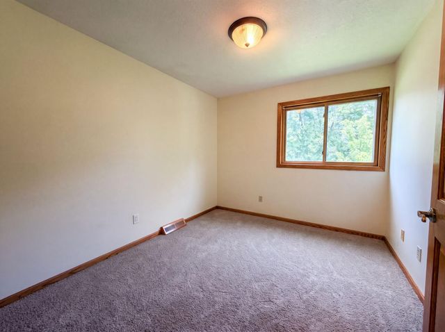 18216 Empire Trail, Farmington, MN 55024