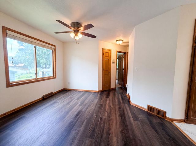 18216 Empire Trail, Farmington, MN 55024