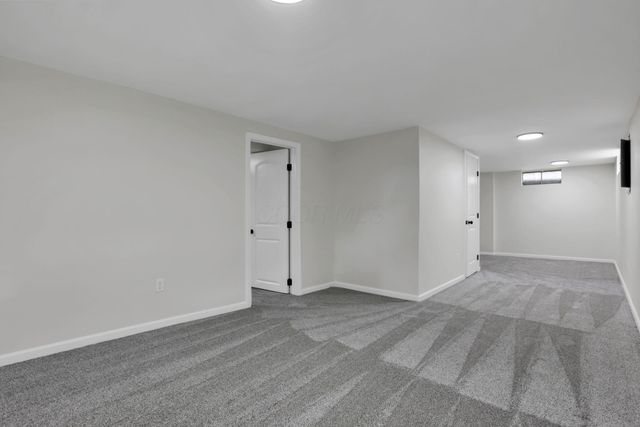 3832 Laguna Drive, Columbus, OH 43232