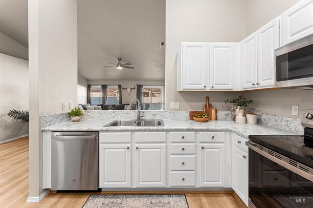 212 Forest Parkway, Caldwell, ID 83605