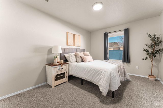 212 Forest Parkway, Caldwell, ID 83605