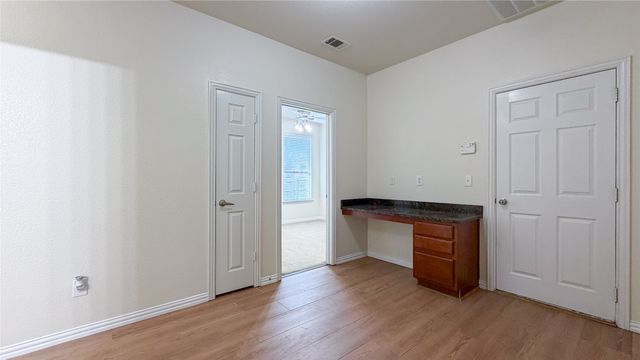 5312 Hockley Drive, Grand Prairie, TX 75052