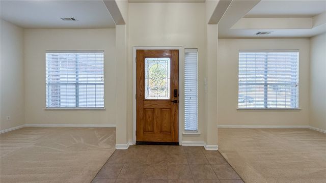 5312 Hockley Drive, Grand Prairie, TX 75052