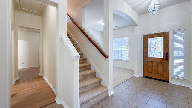 5312 Hockley Drive, Grand Prairie, TX 75052