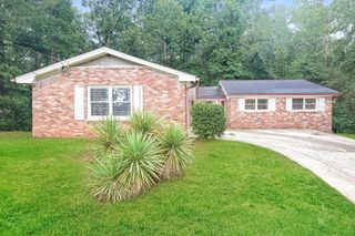 3723 Eagle Woods Circle, Lithonia, GA 30038