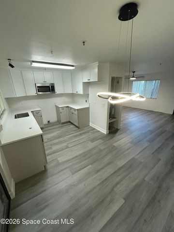 7801 Maplewood Drive 911, Melbourne, FL 32904