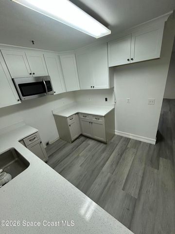 7801 Maplewood Drive 911, Melbourne, FL 32904