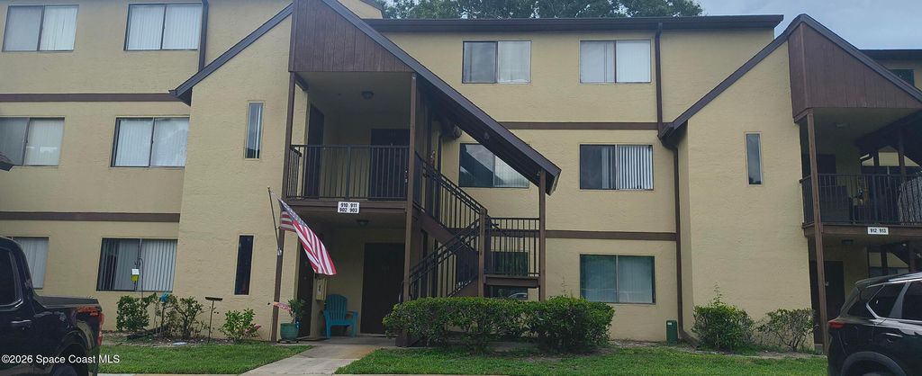 7801 Maplewood Drive 911, Melbourne, FL 32904