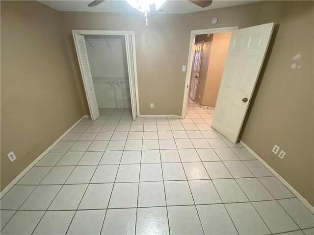 7201 Kress F-1, Corpus Christi, TX 78413