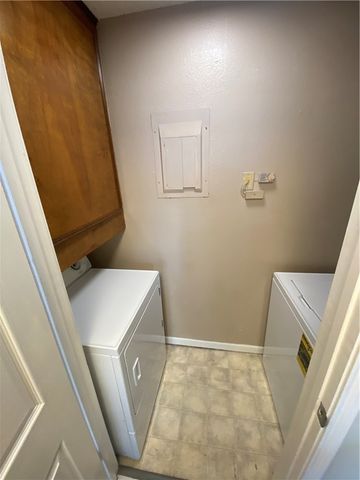 7201 Kress F-1, Corpus Christi, TX 78413