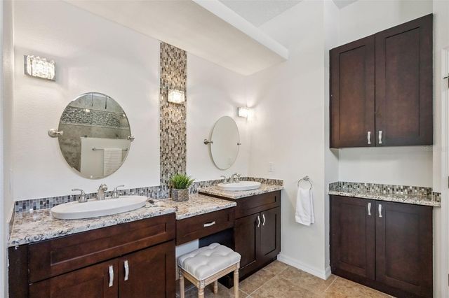 2541 TETON STONE RUN, Orlando, FL 32828