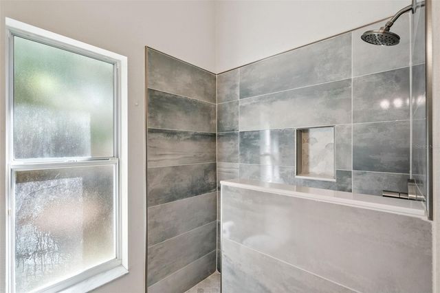 2541 TETON STONE RUN, Orlando, FL 32828