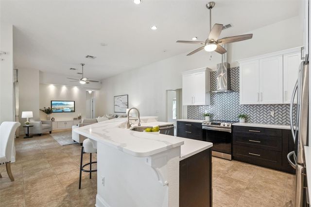 2541 TETON STONE RUN, Orlando, FL 32828