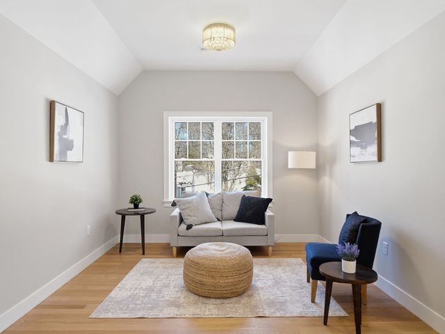 1 Delisio Dr, Andover, MA 01810