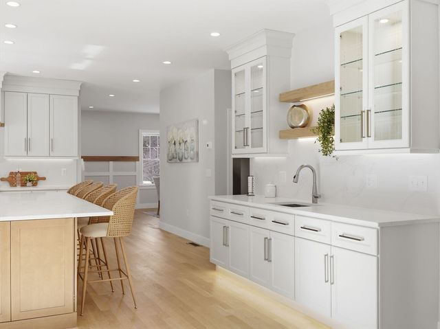 1 Delisio Dr, Andover, MA 01810
