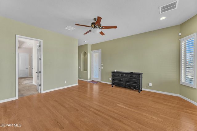 3336 TIERRA ALMA Lane, El Paso, TX 79938