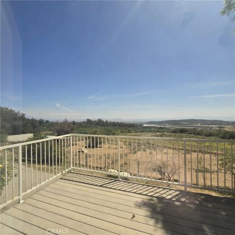 1015 Deercrest, San Bernardino, CA 92407