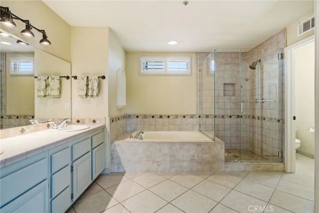 18858 Milos Circle, Huntington Beach, CA 92648