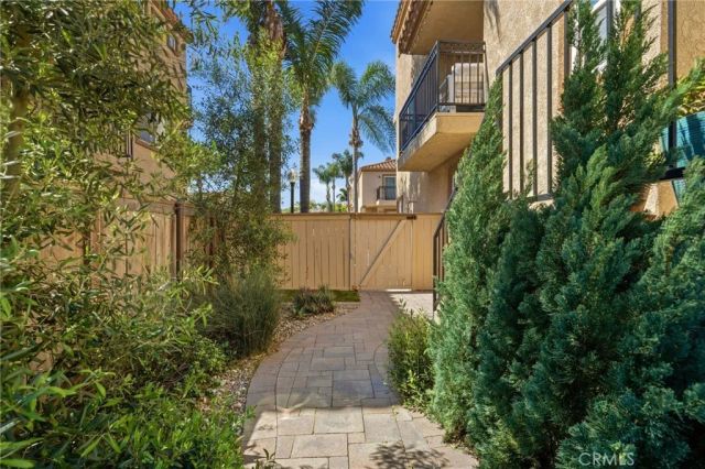 18858 Milos Circle, Huntington Beach, CA 92648