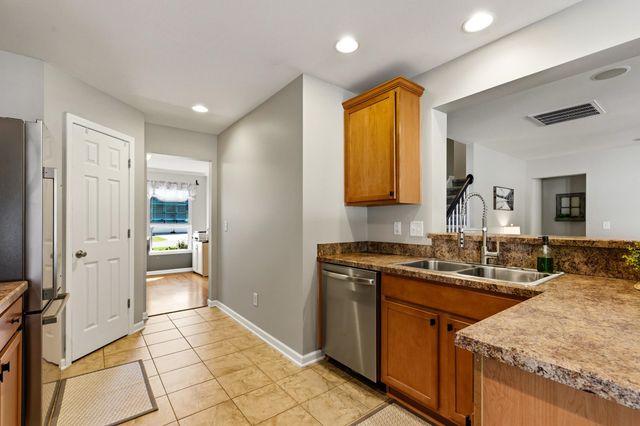 112 Avondale Dr., Myrtle Beach, SC 29588