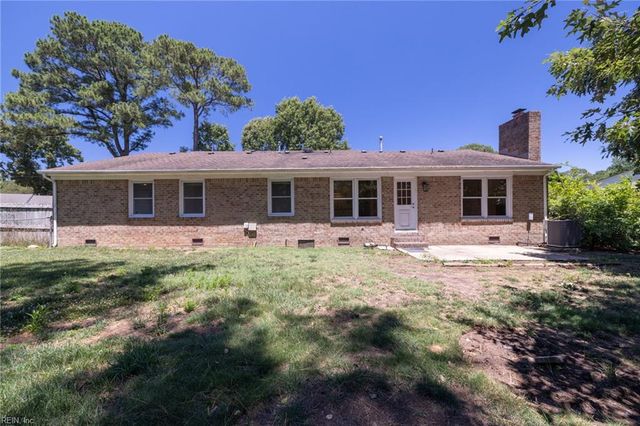 1683 Meredith RD, Virginia Beach, VA 23455