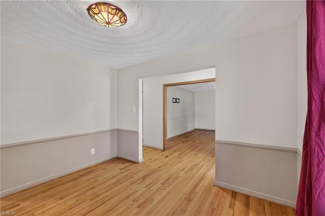 1683 Meredith RD, Virginia Beach, VA 23455