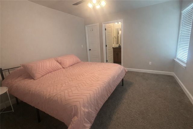 3670 Macintosh Way, Bentonville, AR 72712