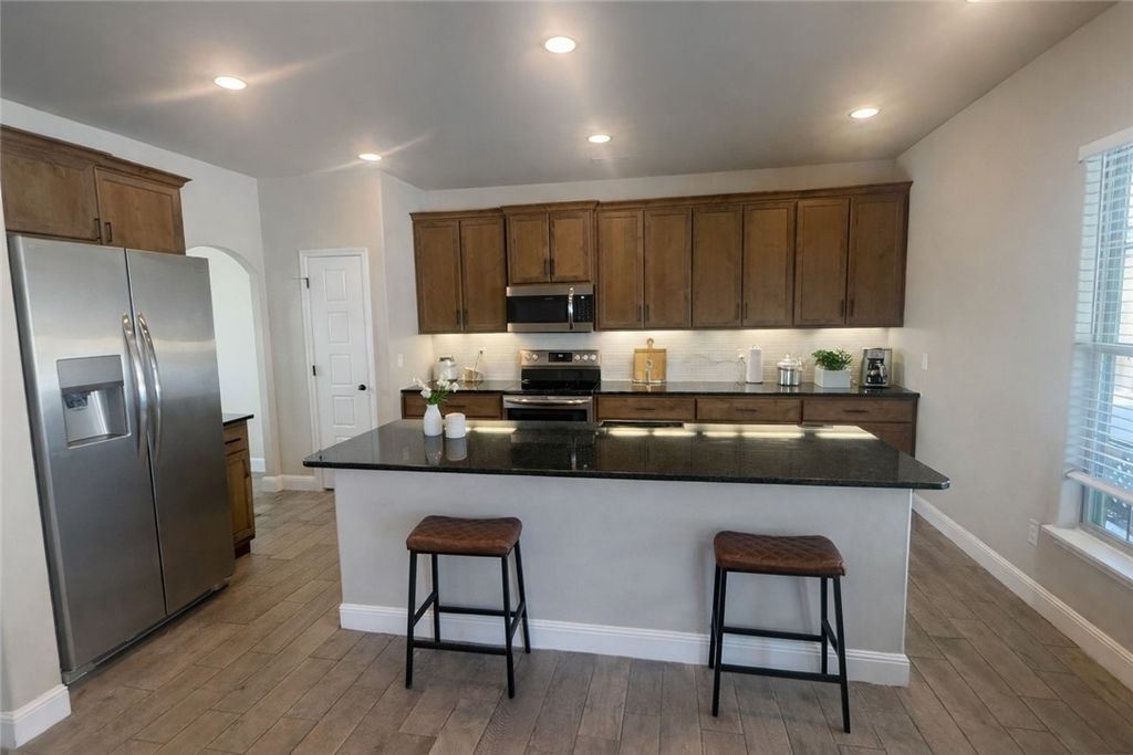 3670 Macintosh Way, Bentonville, AR 72712