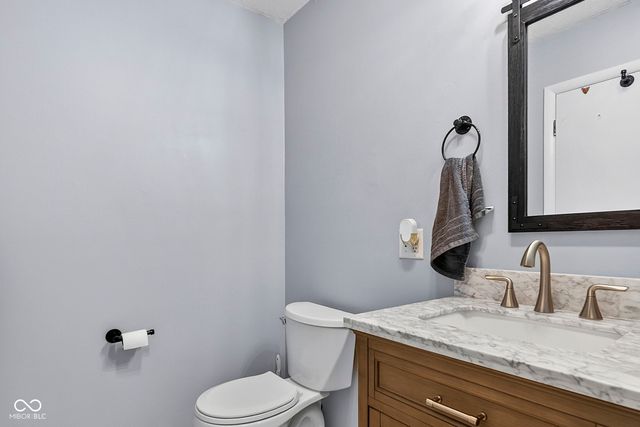 7960 S Sullivan Place, Terre Haute, IN 47802