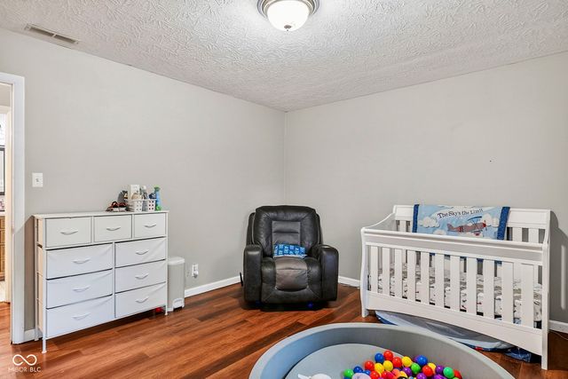 7960 S Sullivan Place, Terre Haute, IN 47802
