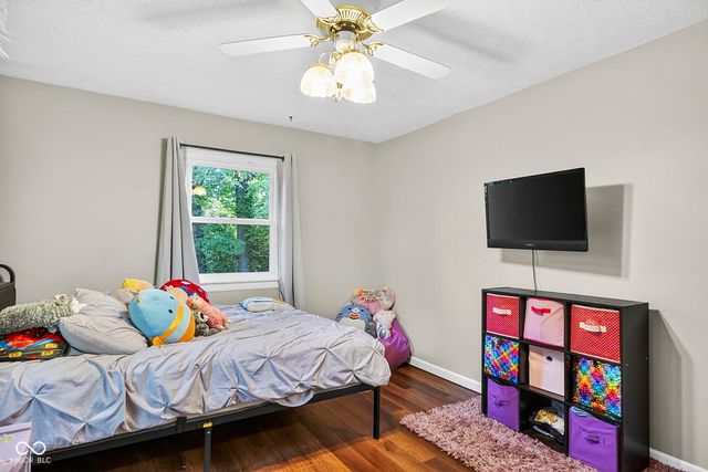 7960 S Sullivan Place, Terre Haute, IN 47802