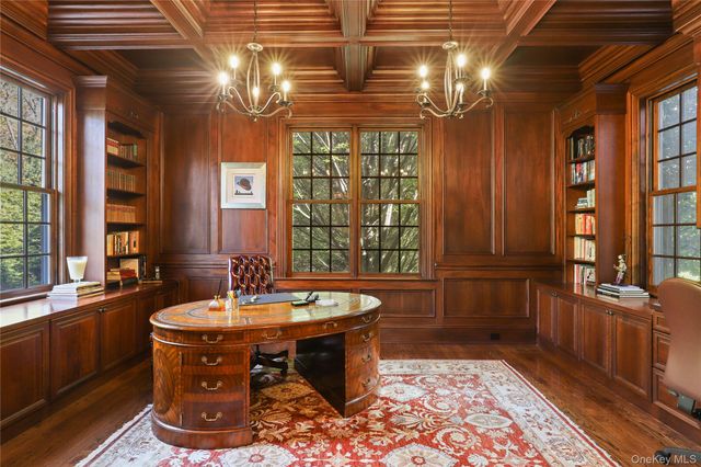 3 Brook View Lane, Rye, NY 10580