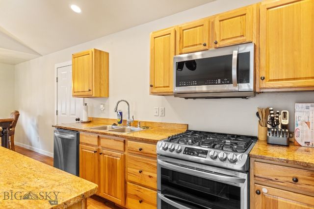 250 Jackson Lane, Belgrade, MT 59714