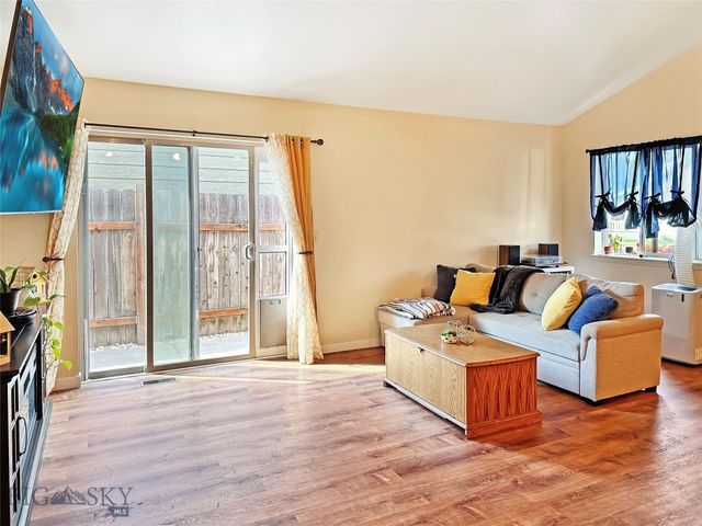 250 Jackson Lane, Belgrade, MT 59714