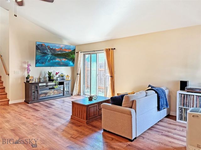 250 Jackson Lane, Belgrade, MT 59714