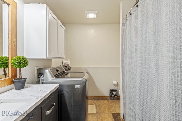 250 Jackson Lane, Belgrade, MT 59714