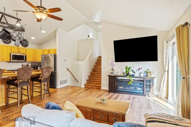 250 Jackson Lane, Belgrade, MT 59714