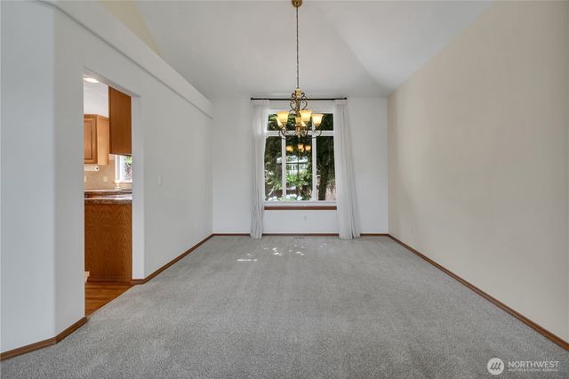 1925 19th Street SE, Puyallup, WA 98372
